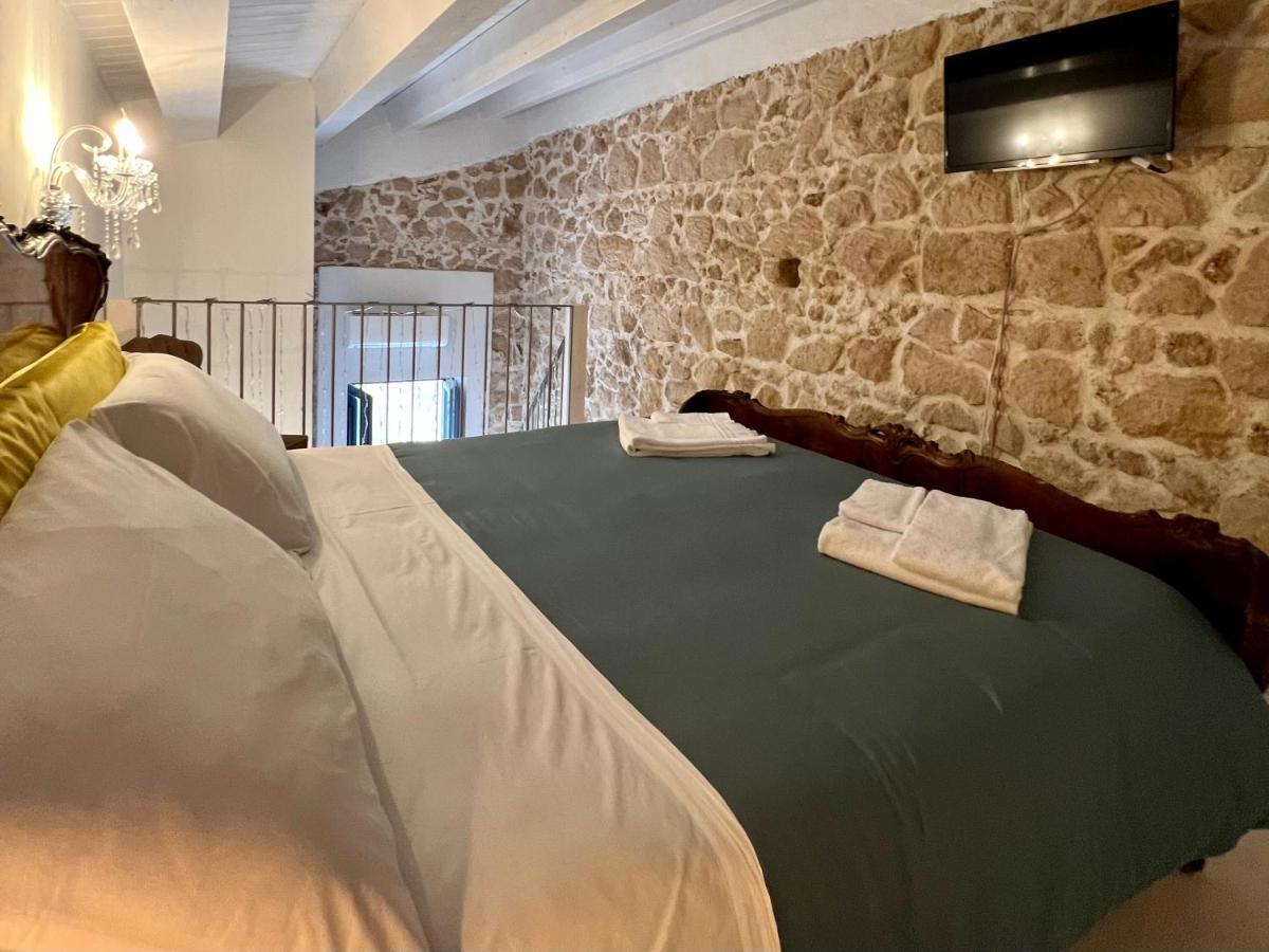 Bed and Breakfast Michael Garden à Noto Extérieur photo